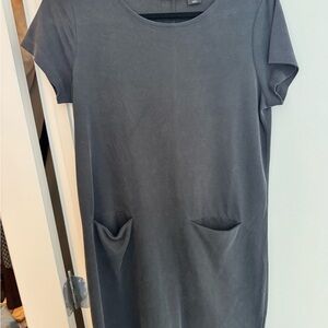 Tahari Black Short Sleeve Dress